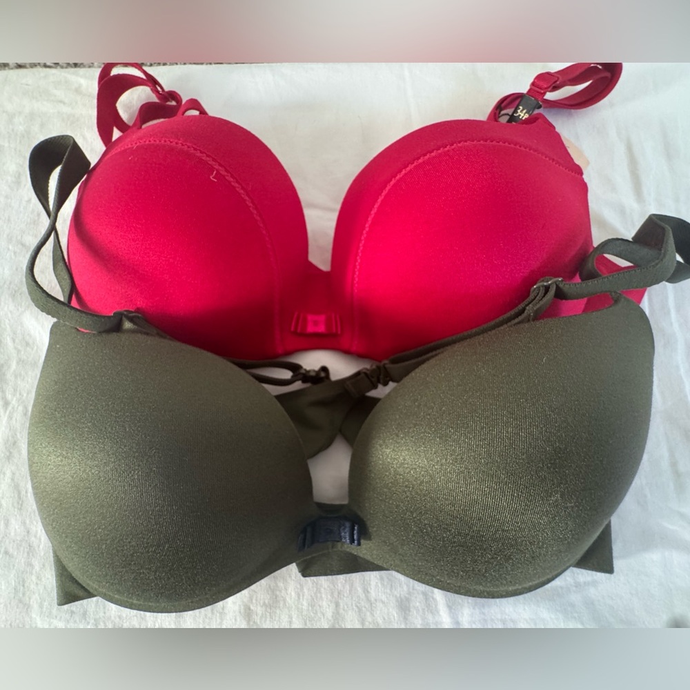 34B Demi Victoria secret bras